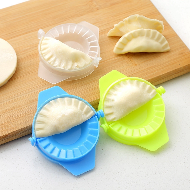 Product image KAHASIL - Cetakan Pastel Cireng Isi Ayam Suwir Pangsit Mini Multifungsi KMJ103 RANDOM