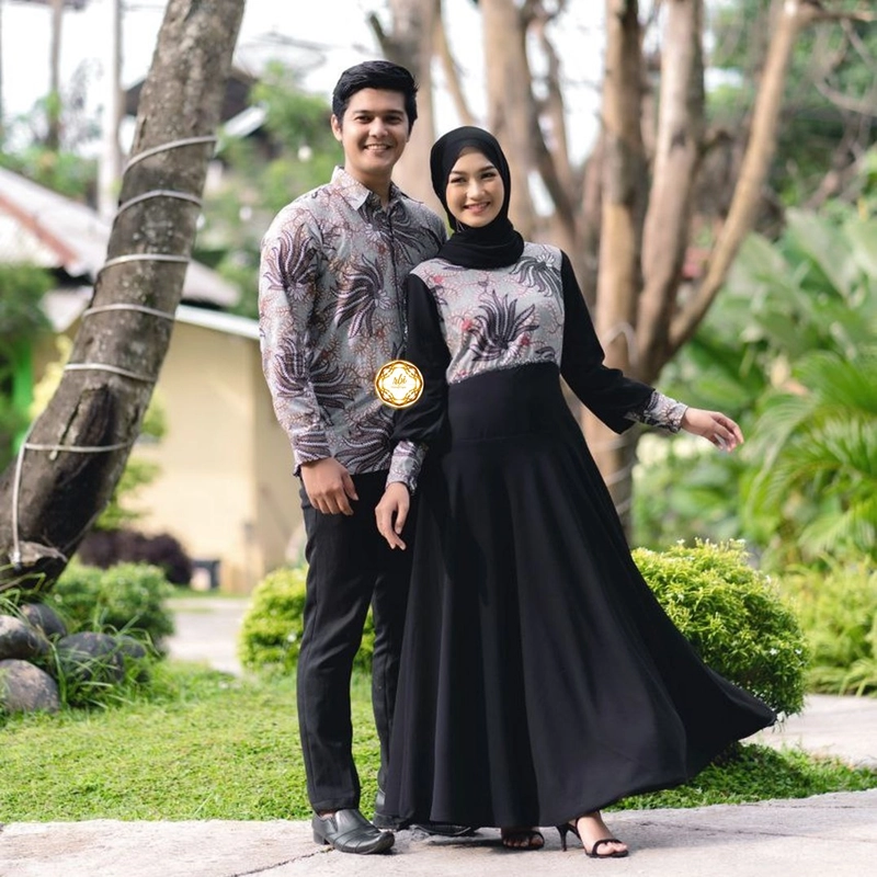 Product image Batik Couple Gamis Netty Kualitas Butik Bahan Kain Babydol Armani Premium Khusus Couple M Hitam