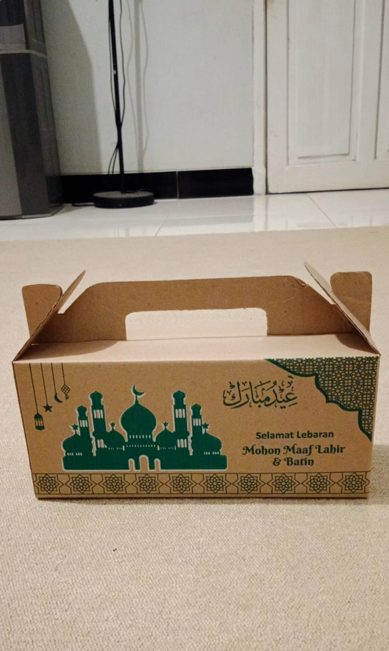 Product image DiAr OlShop - Packaging Paket Lebaran / Parsel Lebaran / Hampers Lebaran Set Box jinjing+3 toples