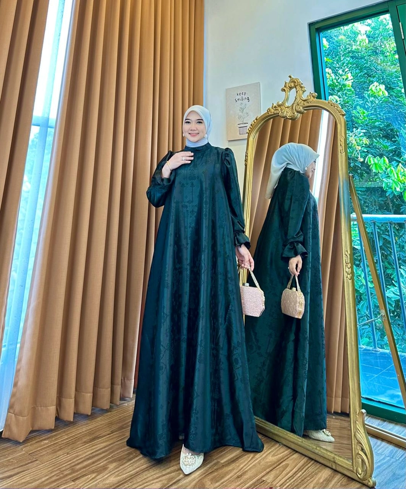 Product image Khisna collection - Dress raya Kanaya free Bros random Allsize Emerald