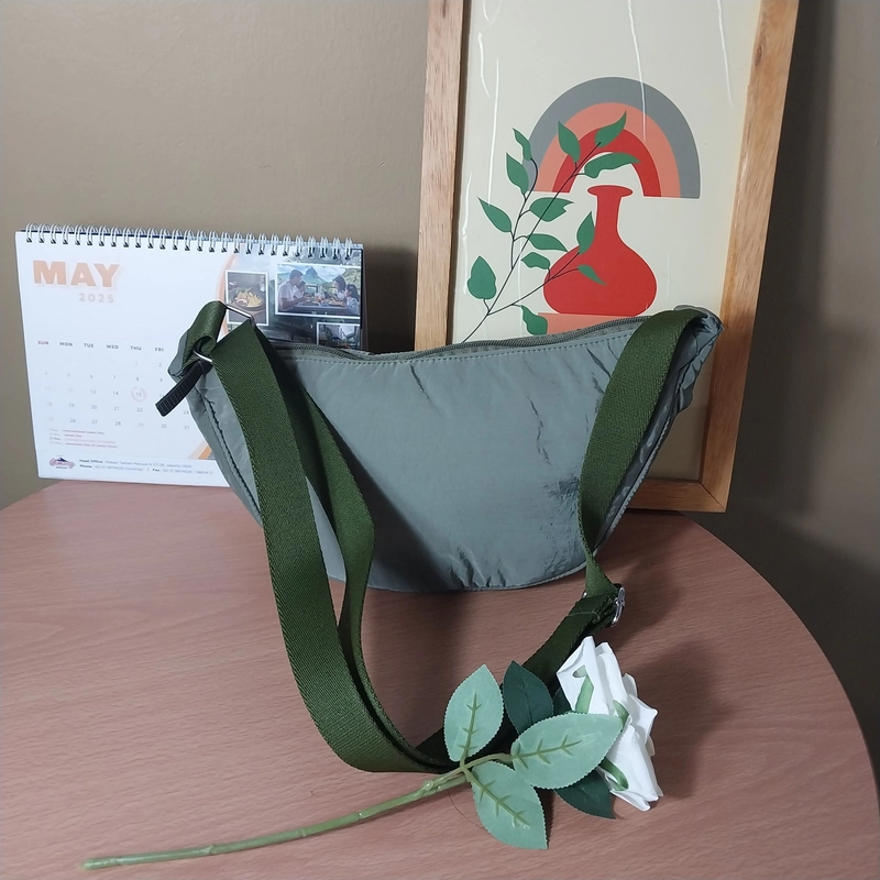 Product image CBL - SHIRIN Waistbag - Tas Pinggang Dan Selempang Half Monn Waistbag Dan Slingbag Unisex Simple Casual Ba Small Hijau Olive