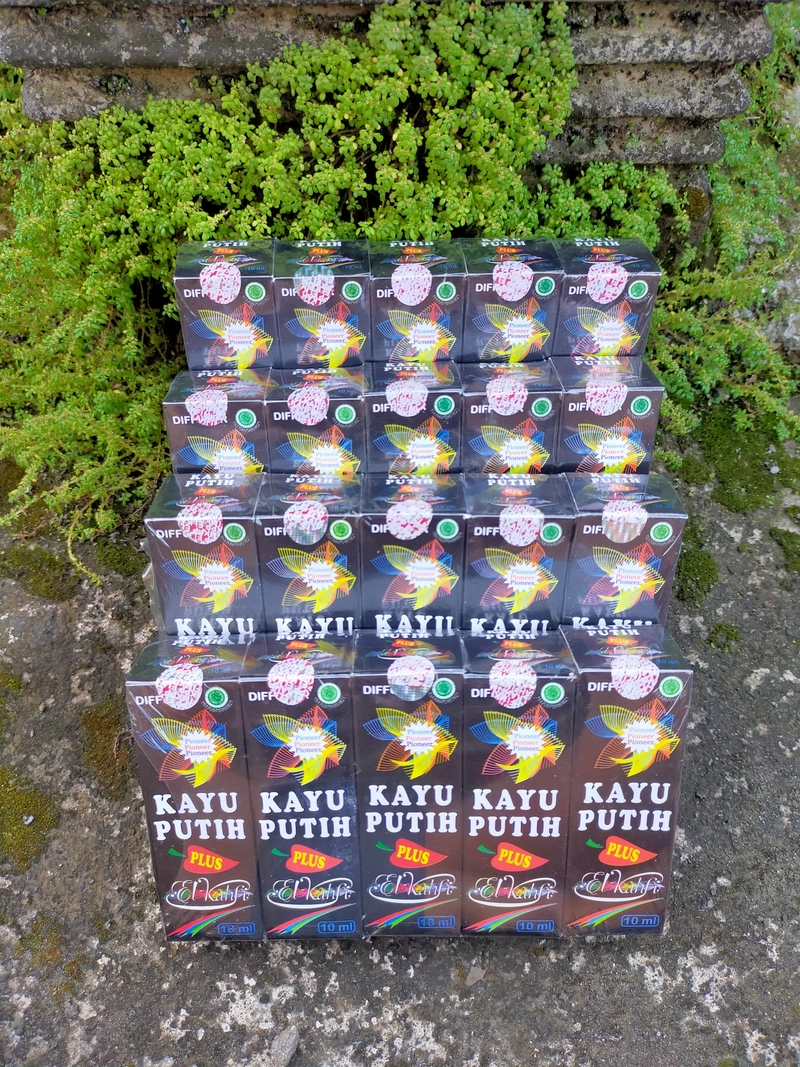 Product image SEBENTAR BELANJA - Minyak Kayu Putih Plus El Kahfi Dus MKPP El Kahfi 10 ml Hitam+Dus/Box