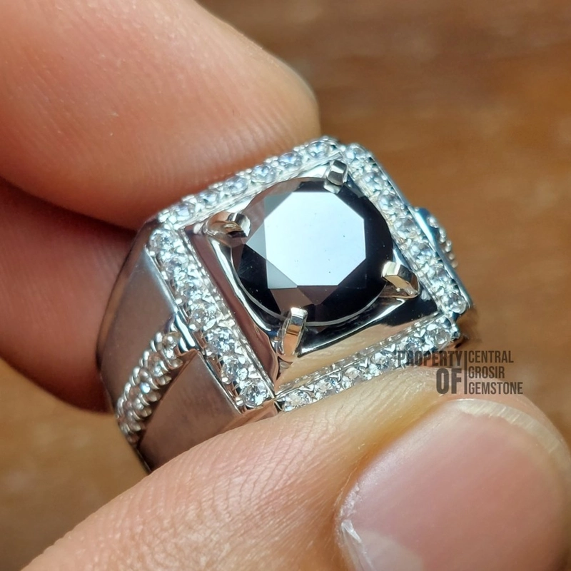 Product image CENTRAL GROSIR GEMSTONE - Cincin Pria Batu Black Moissanite Like Berlian Hitam Permata Mulia 16 Hitam