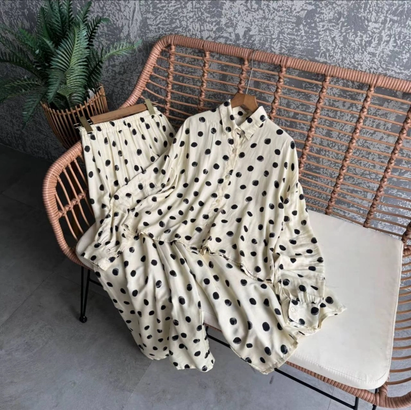 Product image Khisna collection - Set celana kulot marathon Allsize Polka buter