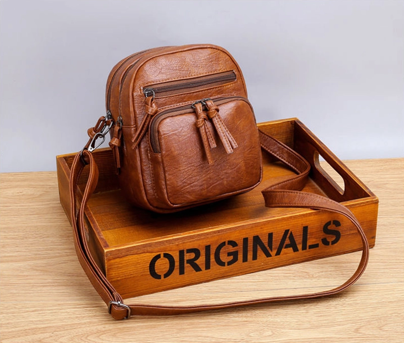 Product image CBL - Tas Selempang Wanita Slingbag Calico CBLB69CALICO Small-Medium Coklat