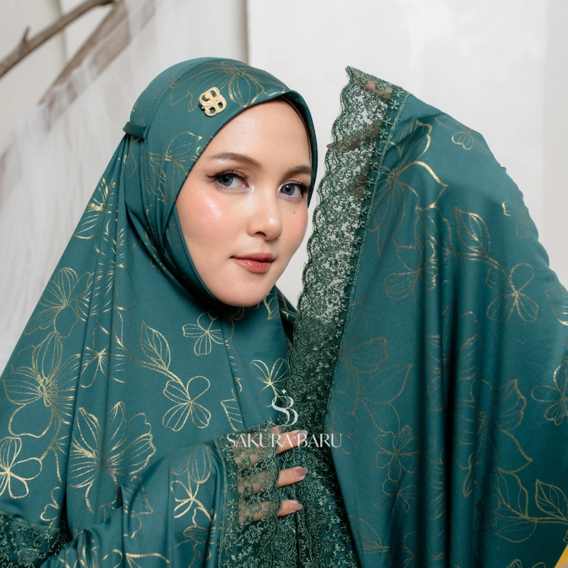 Product image Sakura Baru - Mukena Shanum New Motif Magnolia Reborn Mewah Lembut All Size Emerald