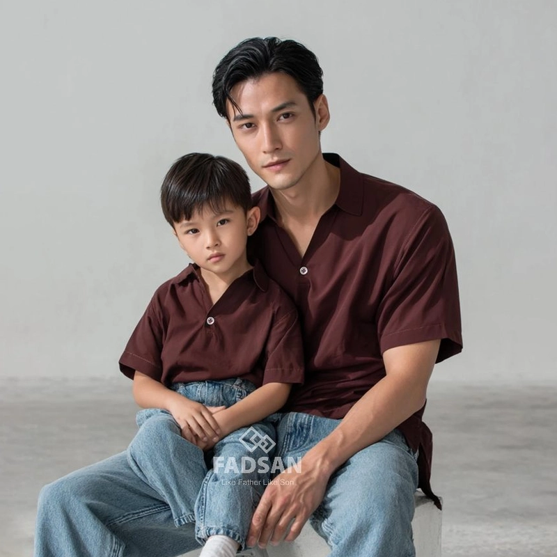 Product image FADSAN - Kemeja Couple Ayah dan Anak Lengan Pendek Formal Casual Warna Wine Maroon - Palta Series SIZE ANAK XS WINE MAROON