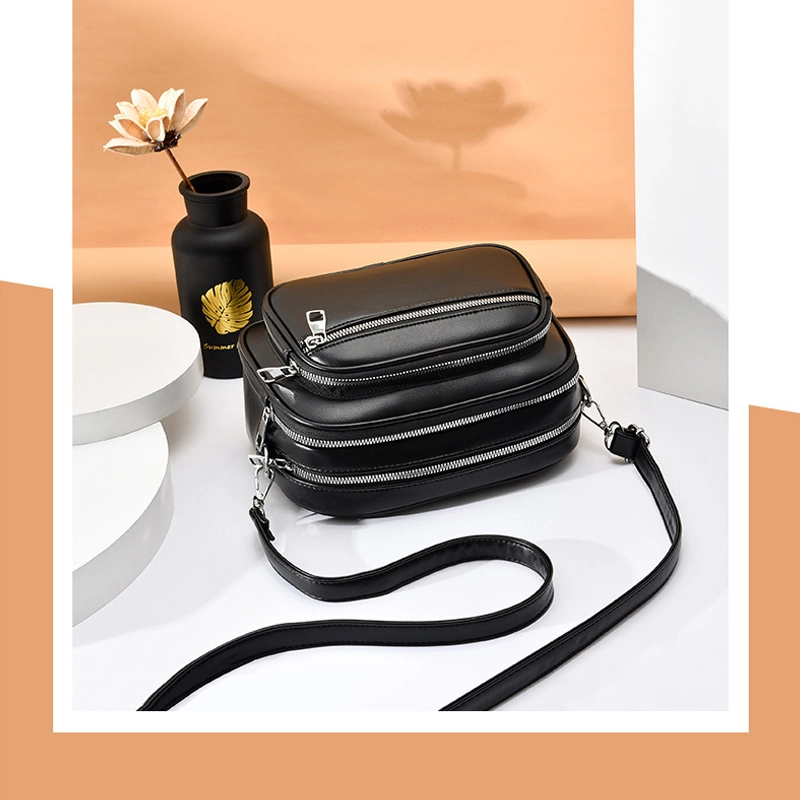 Product image CBL - Tas Selempang Wanita Sling Bag Kayla CBLB72Kayla Small-Medium Hitam
