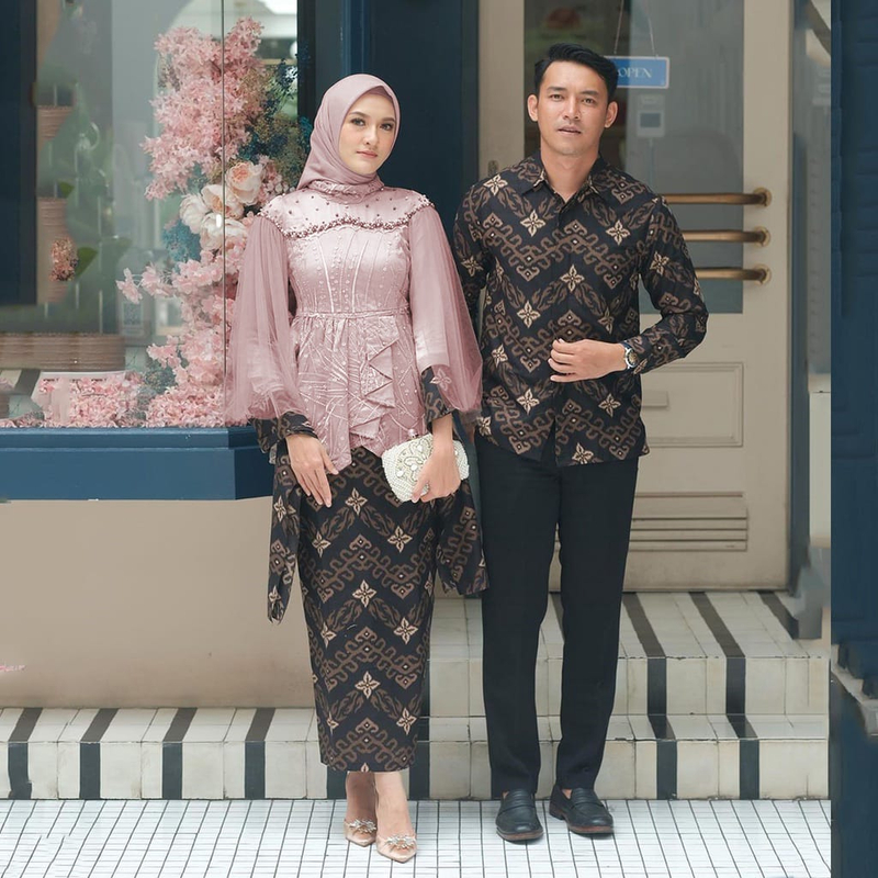 Product image COLLECTION SARJANA - Batik Couple Kebaya Modern Original brokat - Kebaya Wisuda Couple Ziva ROK+ SELENDANG ROSE