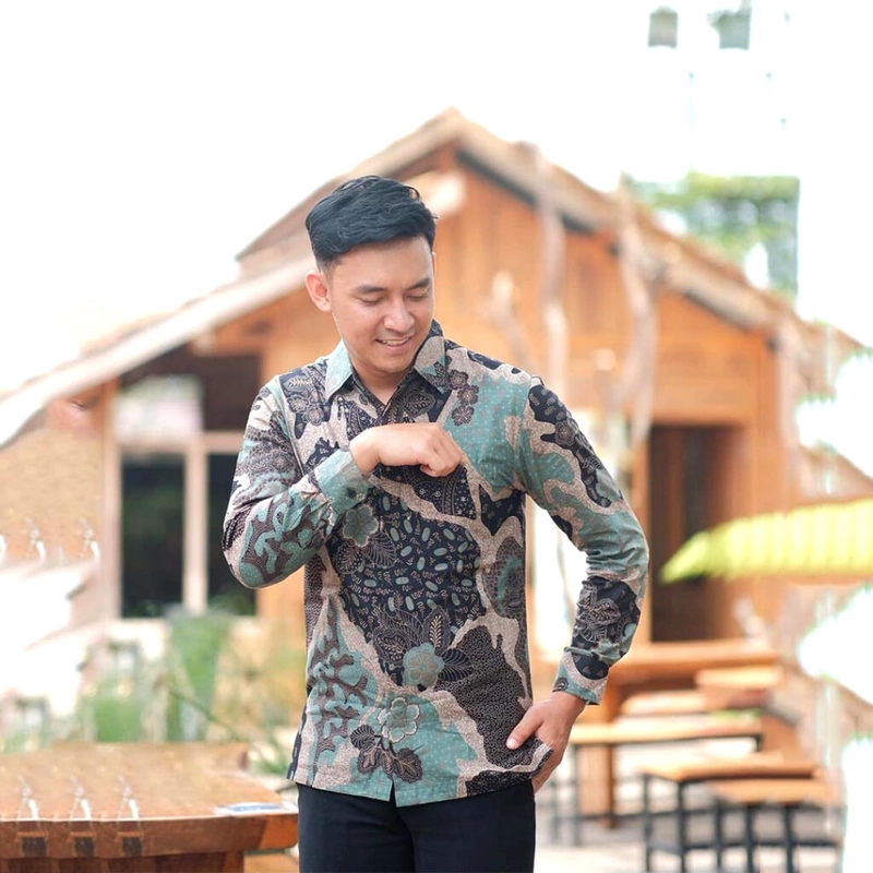Product image MODEL TERBARU - Sett Couple Kebaya Batik Putri Tunik Baju Batik Tunangan Pakaian Lamaran untuk Wisu ATASAN SAJA SAGE GREEN