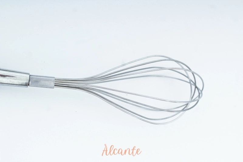 Product image Alcante - Kocokan Telur Polkadot Kocokan Ungu