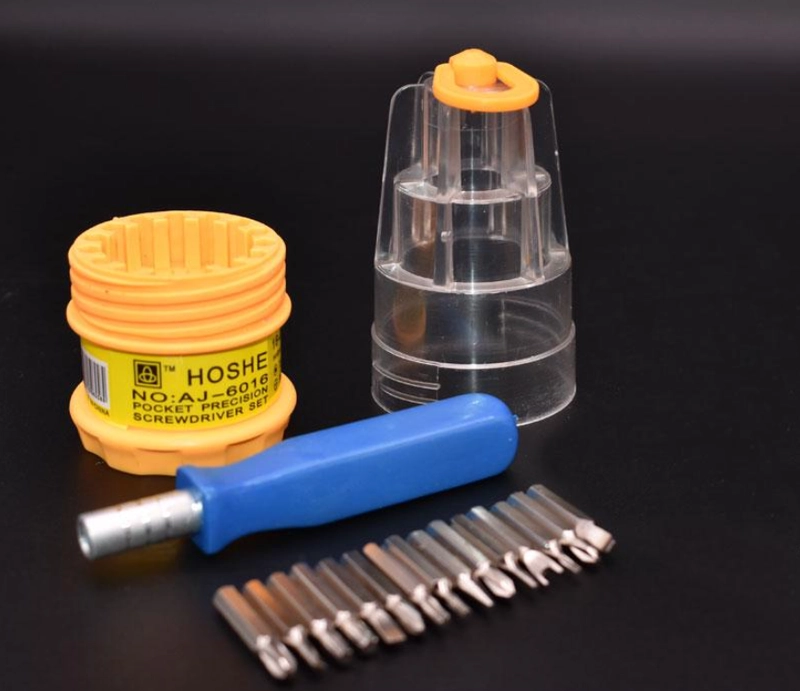 Product image Obeng Multifungsi 16 In 1 dan obeng Handphone A166 BIRU