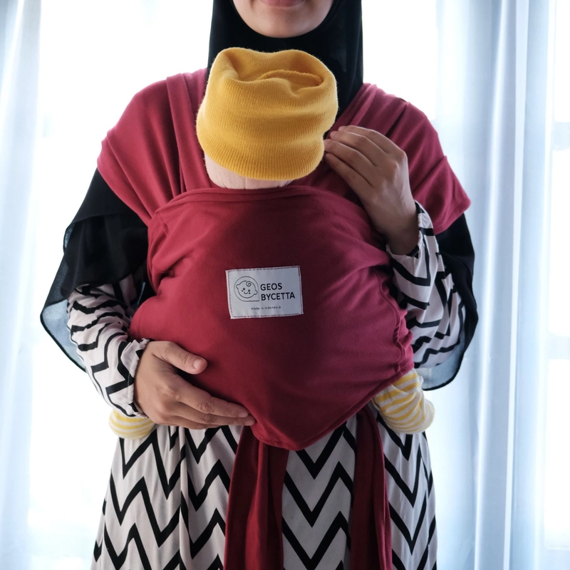 Product image Geos Bycetta - Gendongan Kaos Anti Melar 2 in 1 Praktis Dengan Sabuk Maroon M Maroon