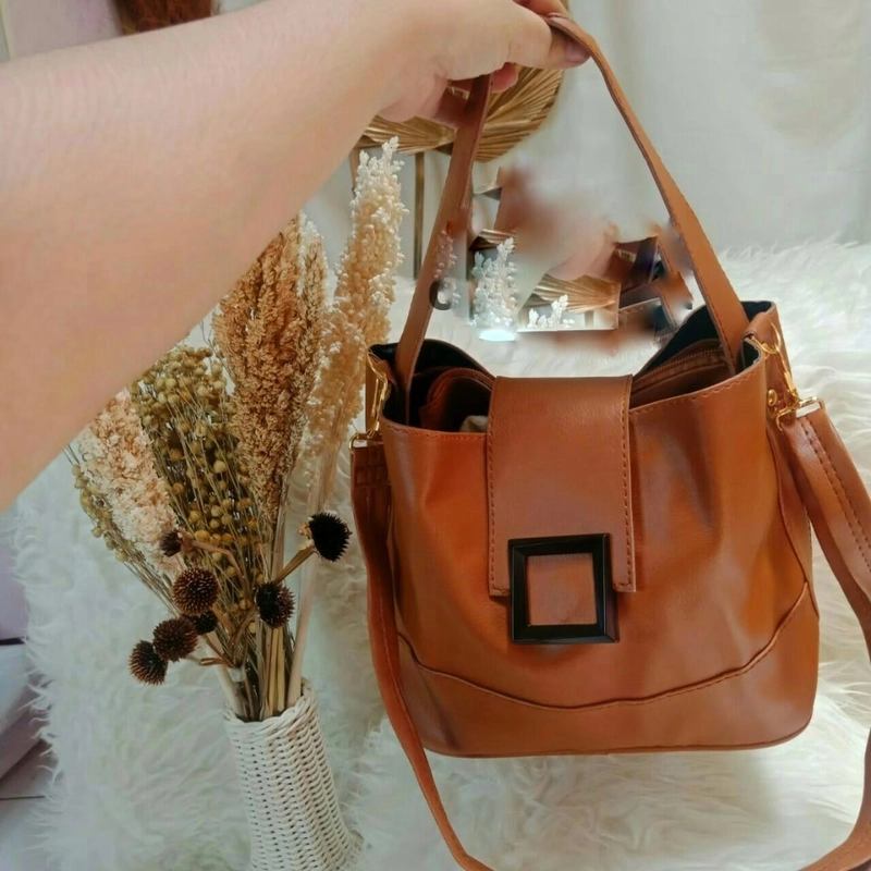 Product image Alcaff - Tas Selempang Wanita Sunmisomi 20x11x19 Coklat