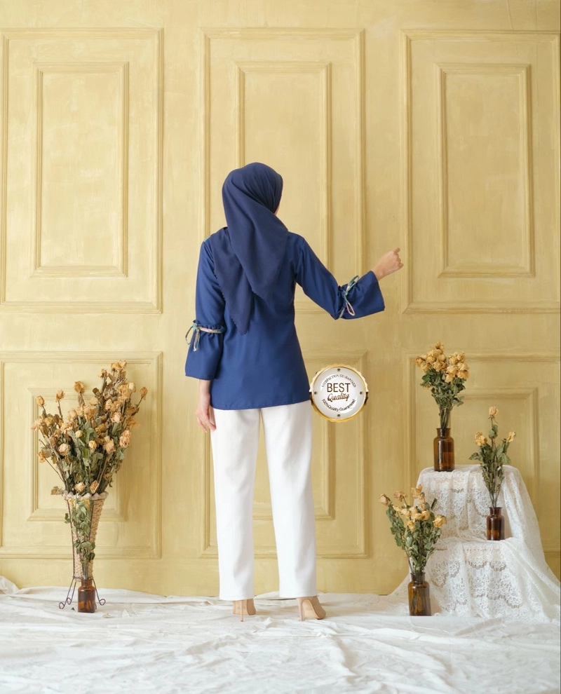 Product image Kois Batik - Baju Atasan Batik wanita blouse kombinasi muslim Xl Navy