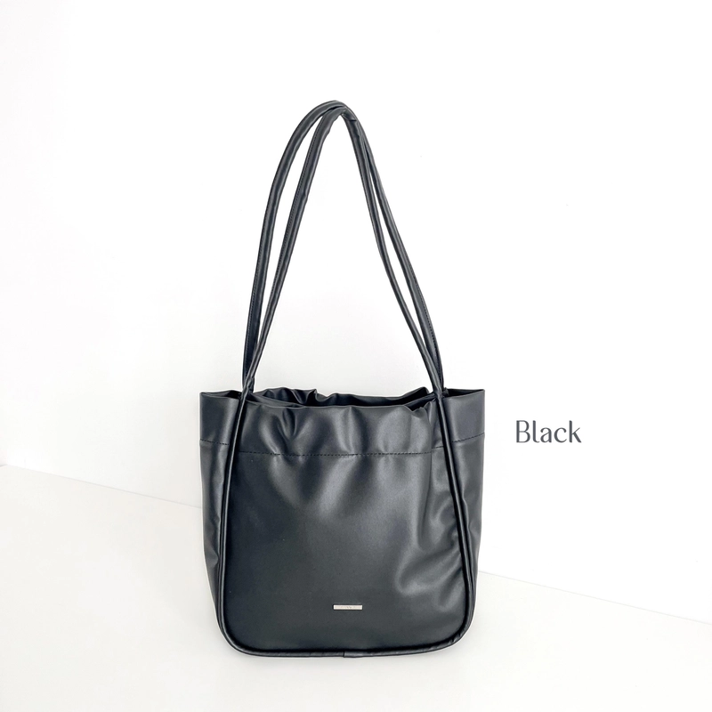Product image Tweelyforbag - Clara Totebag - Tweelyforbag - Tas Totebag Wanita - Tas Wanita 350 gr Black