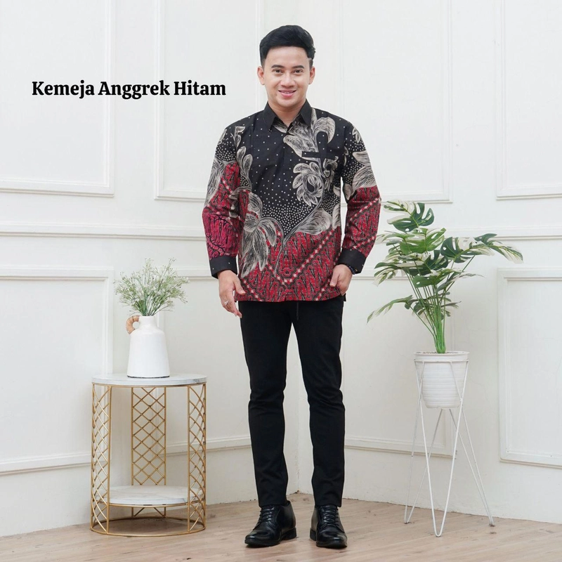 Product image Kois Batik - Batik sarimbit kemeja dan tunik terbaru siap seragam motif anggrek hitam M Kmj anggrek hitam