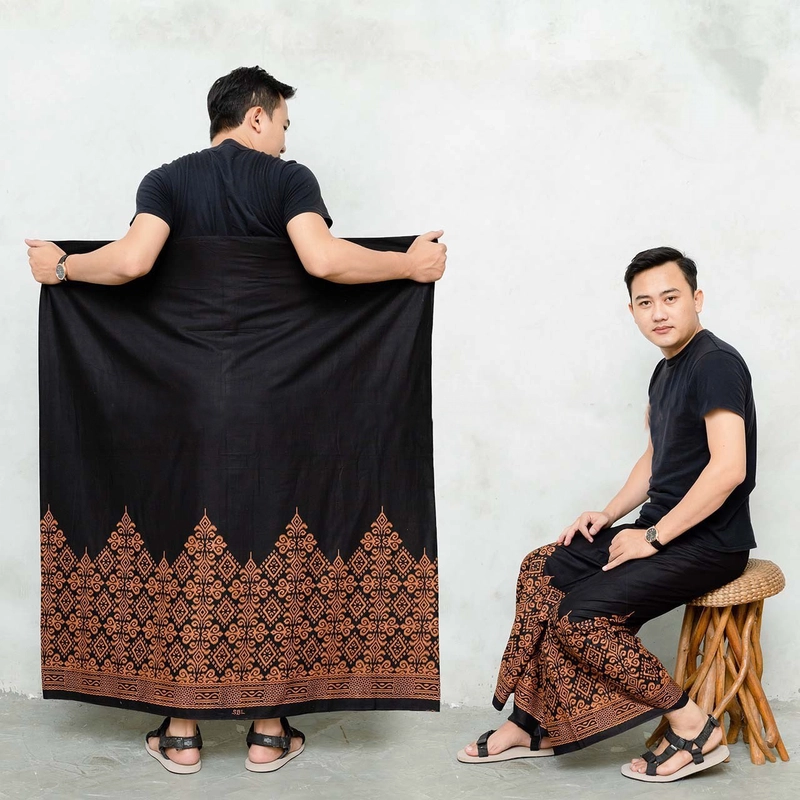 Product image Juragan Kurta - Sarung Batik Santri Dewasa Katun Prima Sangat Nyaman dipakai Motif pagar alam Sarung Dewasa Pagar alam hitam