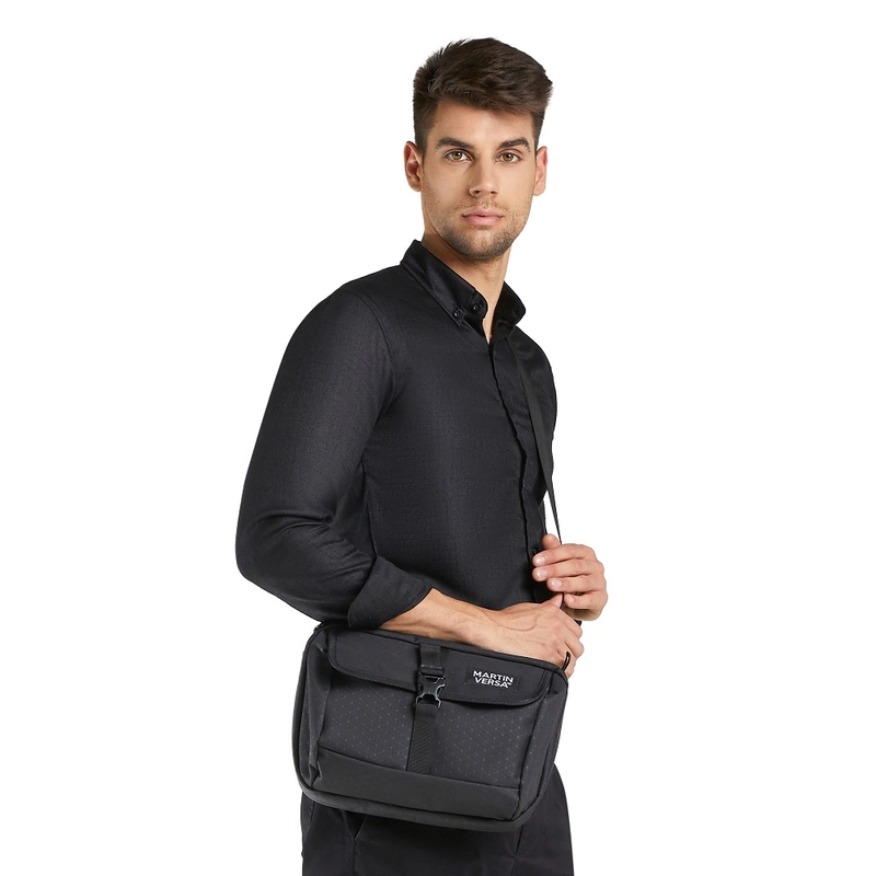 Product image Martin Versa SL6 EVOX Tas Selempang Pria Kanvas Men Messenger Bag Free Size Hitam