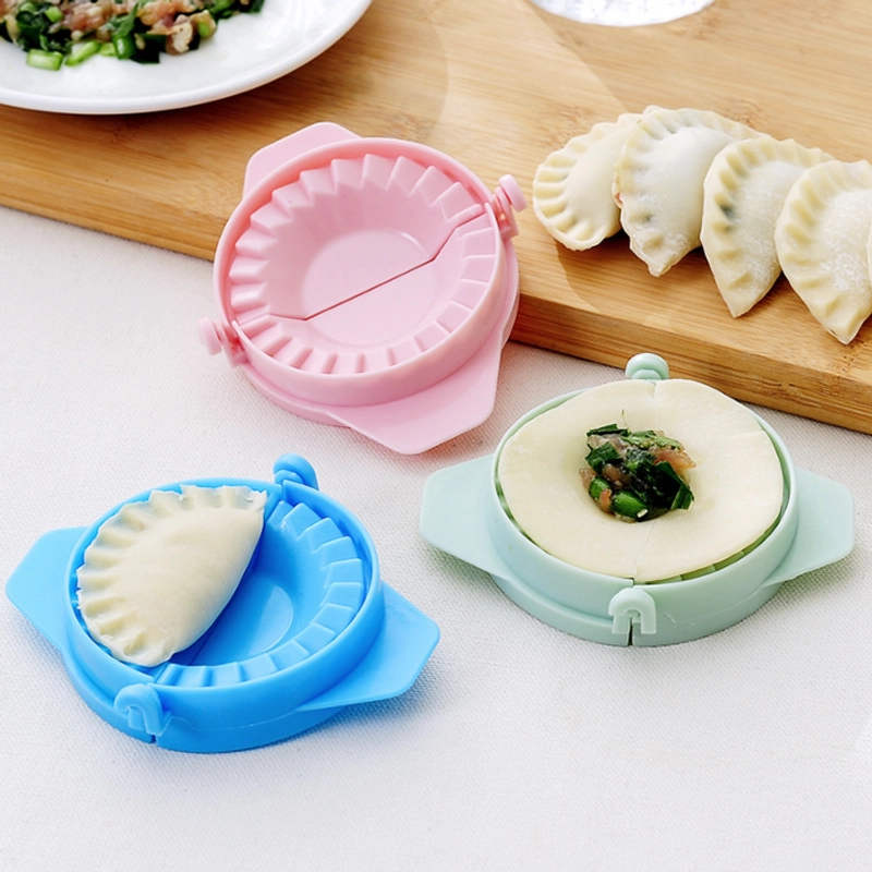 Product image KAHASIL - Cetakan Pastel Cireng Isi Ayam Suwir Pangsit Mini Multifungsi KMJ103 RANDOM