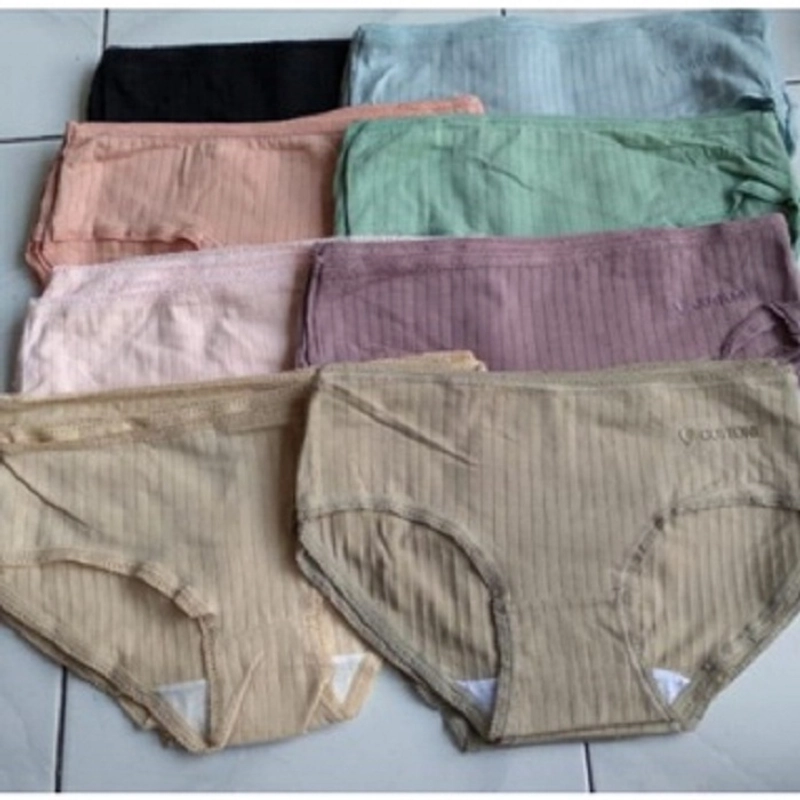 Product image Celana dalam wanita seamless sporty CD16 L random
