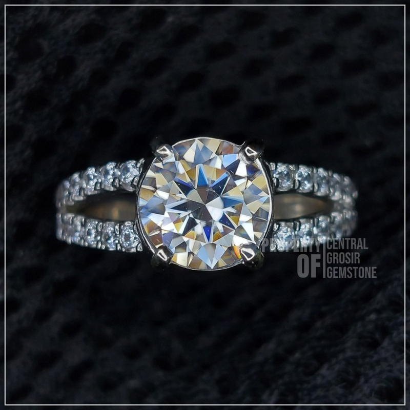 Product image CENTRAL GROSIR GEMSTONE - Cincin Wanita Moissanite Ring Silver Perak 8 x 8 x 5mm Ring Silver