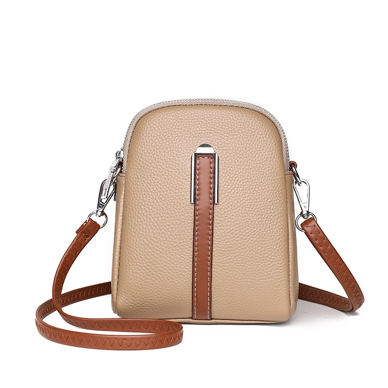 Product image CBL - Tas Selempang Wanita Lotus CBLB63LTUS Small Coklat