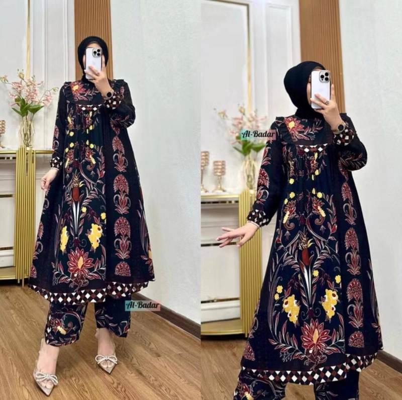 Product image Khisna collection - Set long victorya no hijab Allsize Hitam