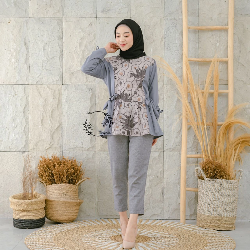 Product image Kois Batik - Atasan Batik Wanita Blouse Katun Kombinasi Moscrepe Motif adela M Blouse adela