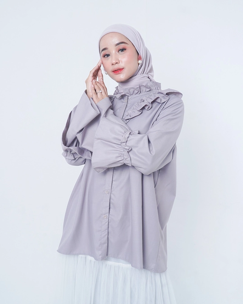 Product image byLayna Official - Baju Kemeja Wanita Ashley Blouse Allsize Grey