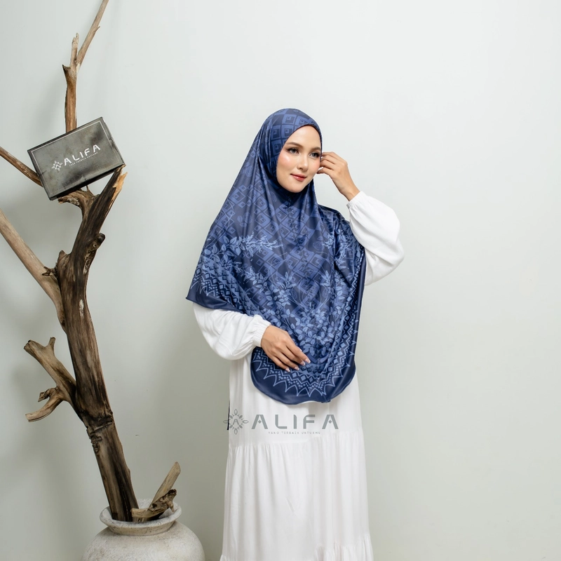 Product image Hijab Instan Jumbo Sublim Motif Salwa Non Pet Hijab Instan Syari Hijab Syari Bergo Syari Bergo Terba Jumbo Navy