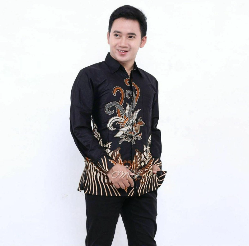 Product image Batik Alfin - Baju Batik Couple kemejan dan Gamis boleh di pisah modern terbaru M Kemejan hitam