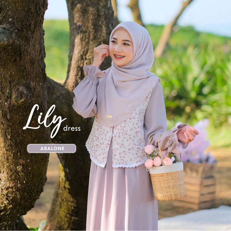 Product image Naisha HIjrah - Lily Dress S Abalone
