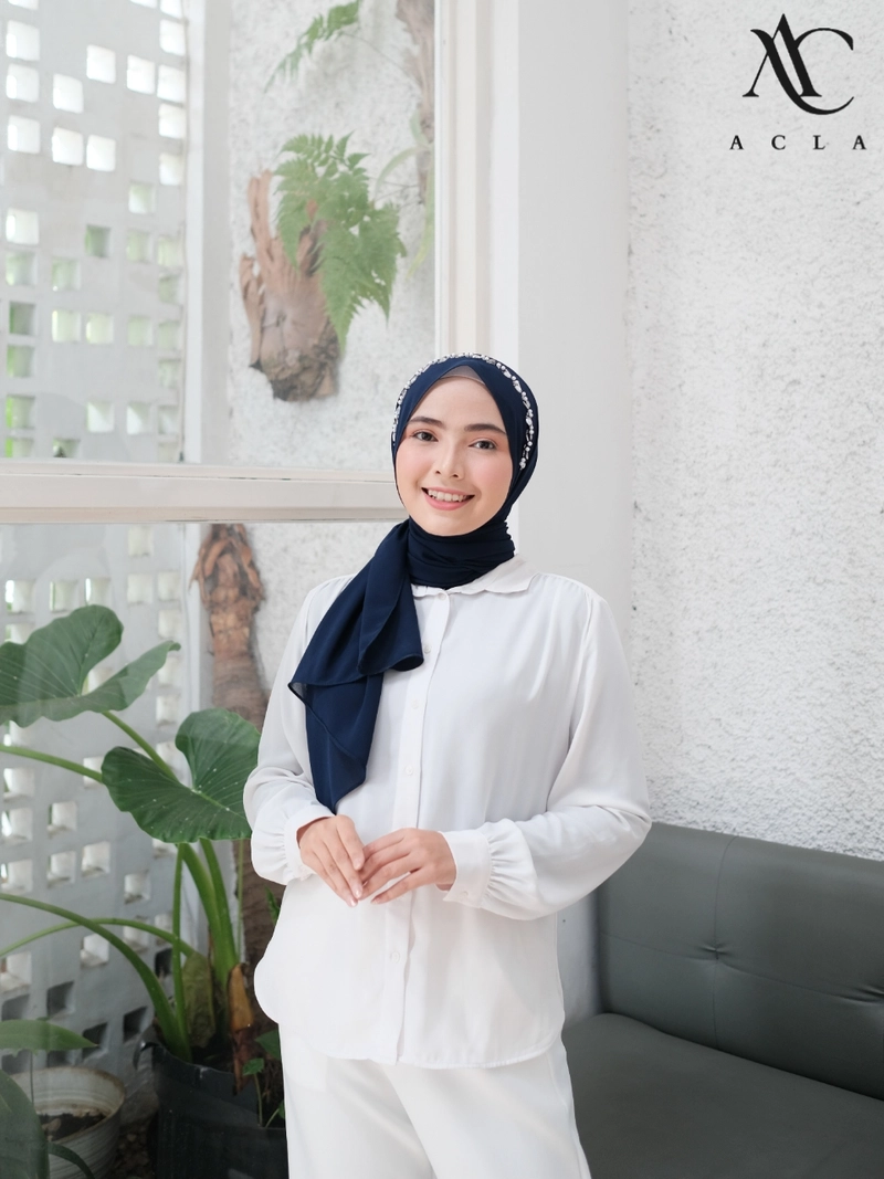 Product image Acla Daily - Pashmina Ceruty Babydoll Pearly Daun All size Merah Cabe