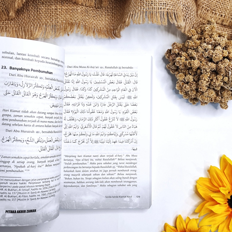 Product image Pustaka Arafah - Petaka Akhir Zaman SC Soft Cover
