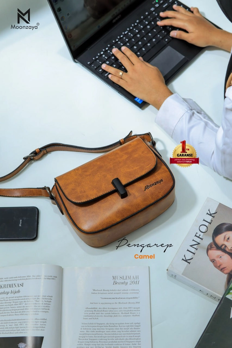 Product image Moonzaya - PENGAREP BAG BY MOONZAYA TAS SELEMPANG WANITA PENGAREP CAMEL