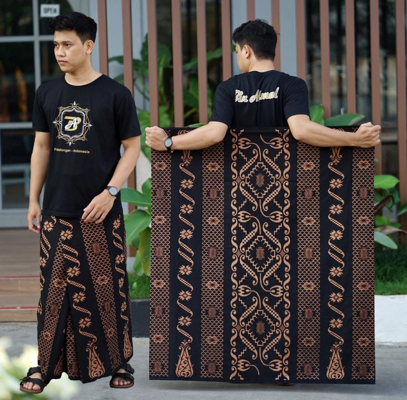 Product image Kois Batik - SARUNG BATIK DEWASA LKLP Sarung dewasa Hitam