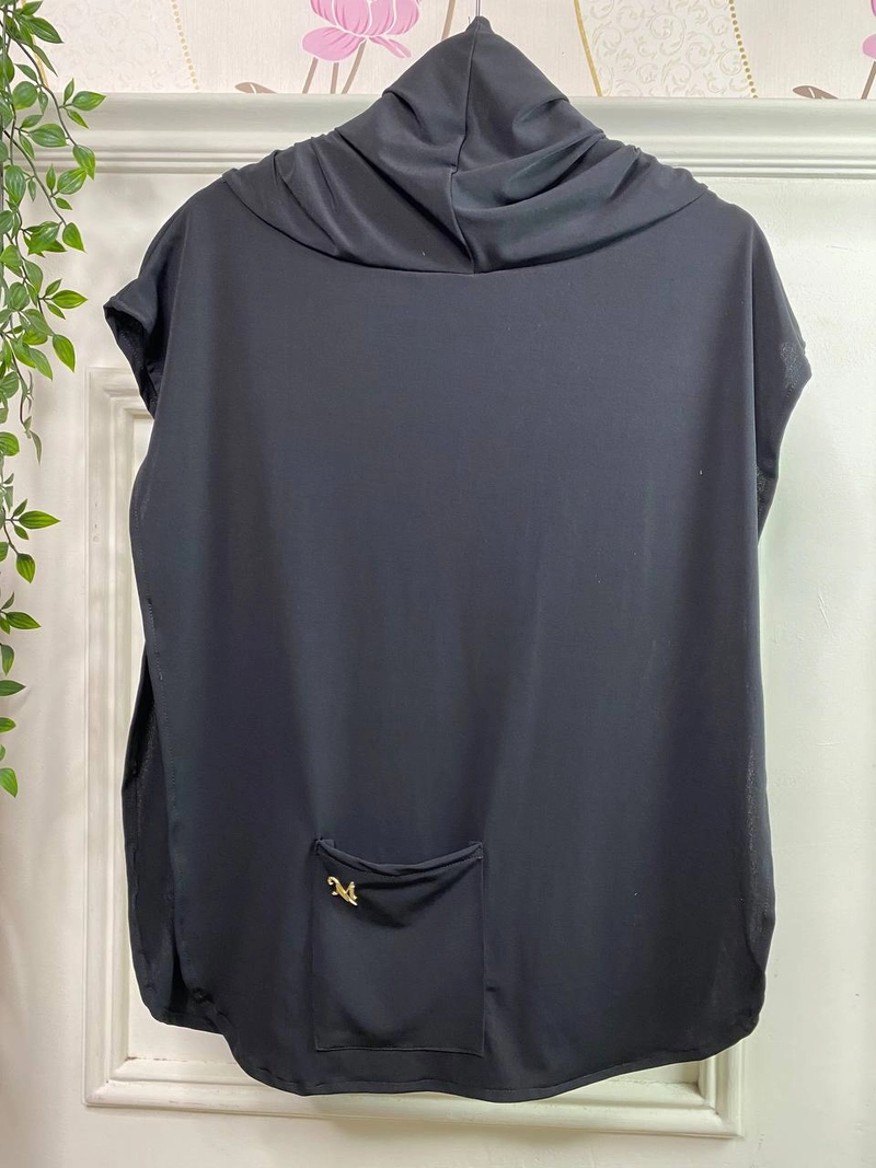 Product image Milyarda Hijab - Milyarda Hijab - Instan Zenita Sport Kerudung Rompi Sporty Jilbab Olahraga Renang all size Hitam