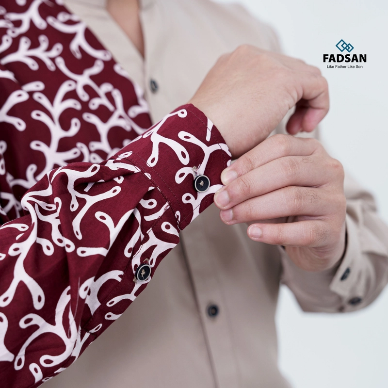 Product image FADSAN - Koko Couple Ayah dan Anak Motif Batik Lengan Panjang Warna Khaki - Anantara Series SIZE ANAK XS ANANTARA KHAKI