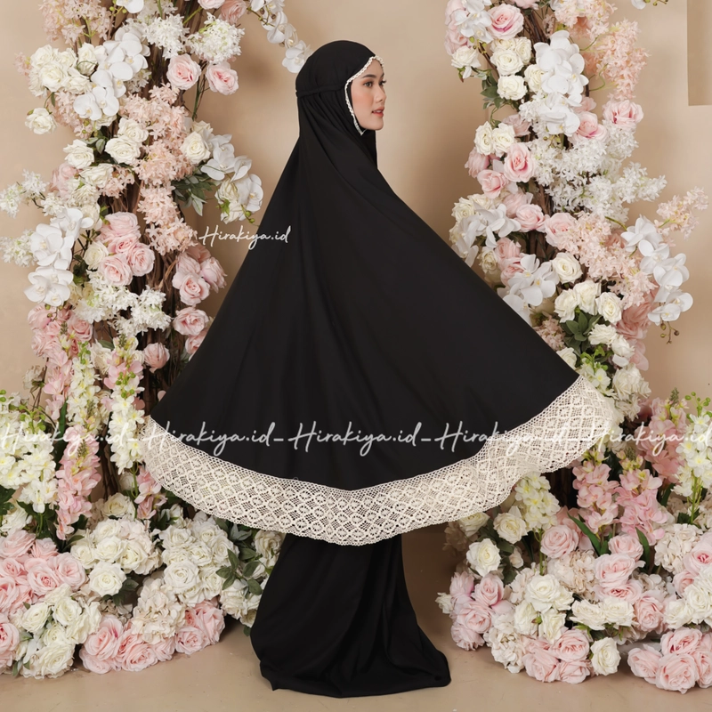 Product image MUKENA KIYAA JUMBO BLACK