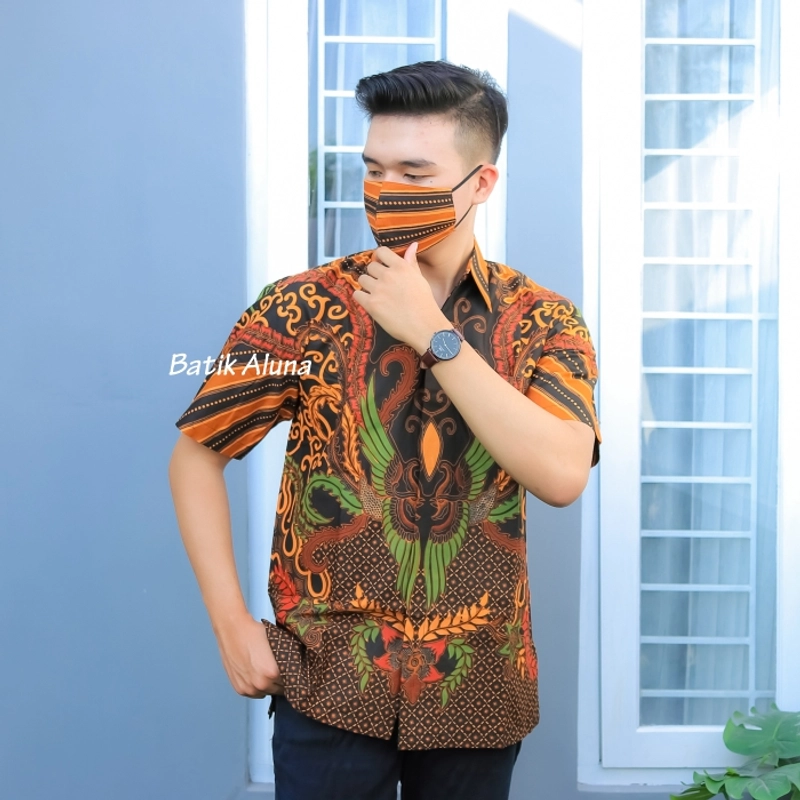 Product image Kemeja batik pria lengan pendek premium baju batik pria full furing S BATIK