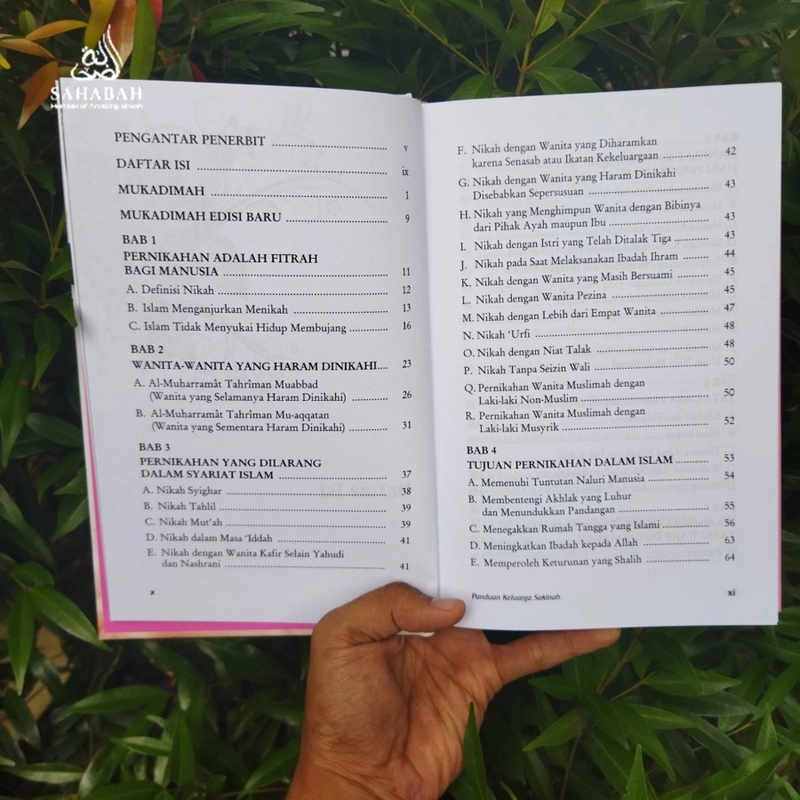 Product image Sahabah Store Panduan Keluarga Sakinah 16 x 24 cm Hard Cover