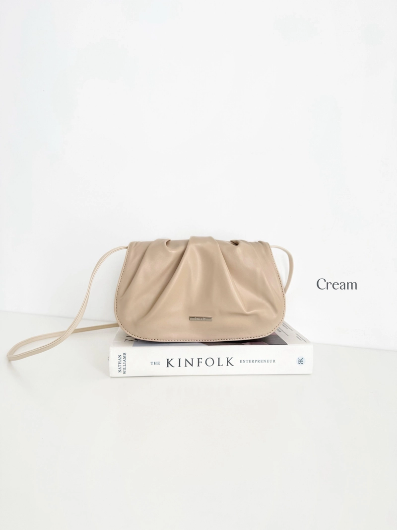 Product image Tweelyforbag - Prily SlingBag - Tweelyforbag - Tas Selempang Wanita - Tas Wanita 230 gr Cream