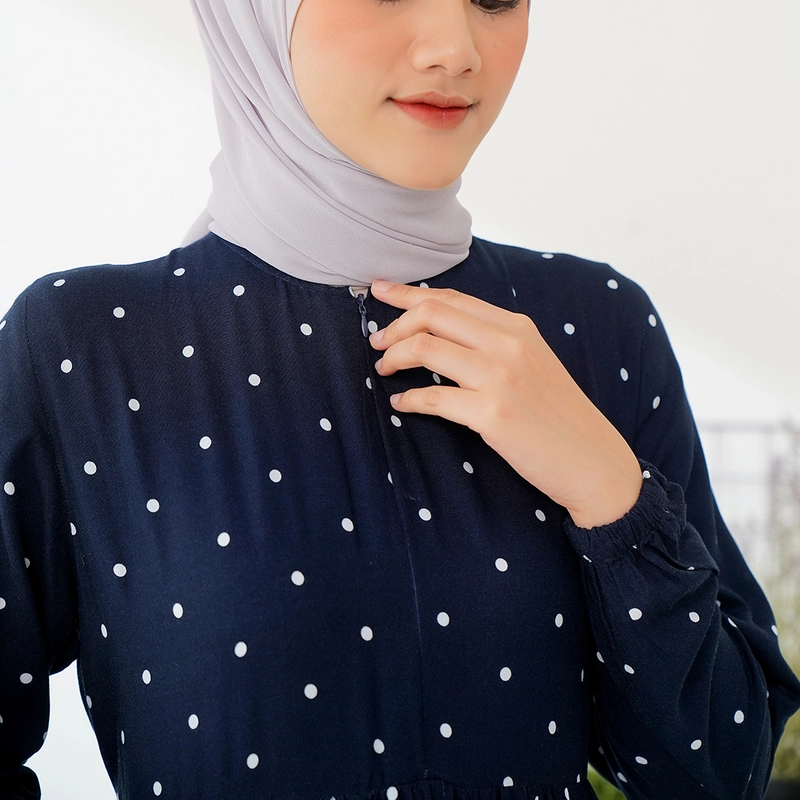 Product image Lusianasae - Yasmin dress Syari Muslimah warna NAVY bahan Rayon Viscose Premium Busui Friendly S NAVY