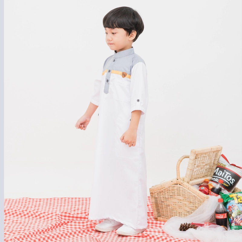 Product image Kawan Muslim - Jubah Gamis Anak Laki Laki Mix Warna (KM2) Usia 1-14 Tahun Lengan 3/4 1&2 Tahun PUTIH