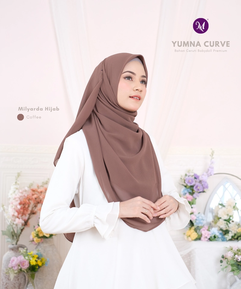 Product image Milyarda Hijab Official - Segiempat Yumna Curve Kerudung Segi Empat Malaysia Syari 145x123cm All Size Coffe