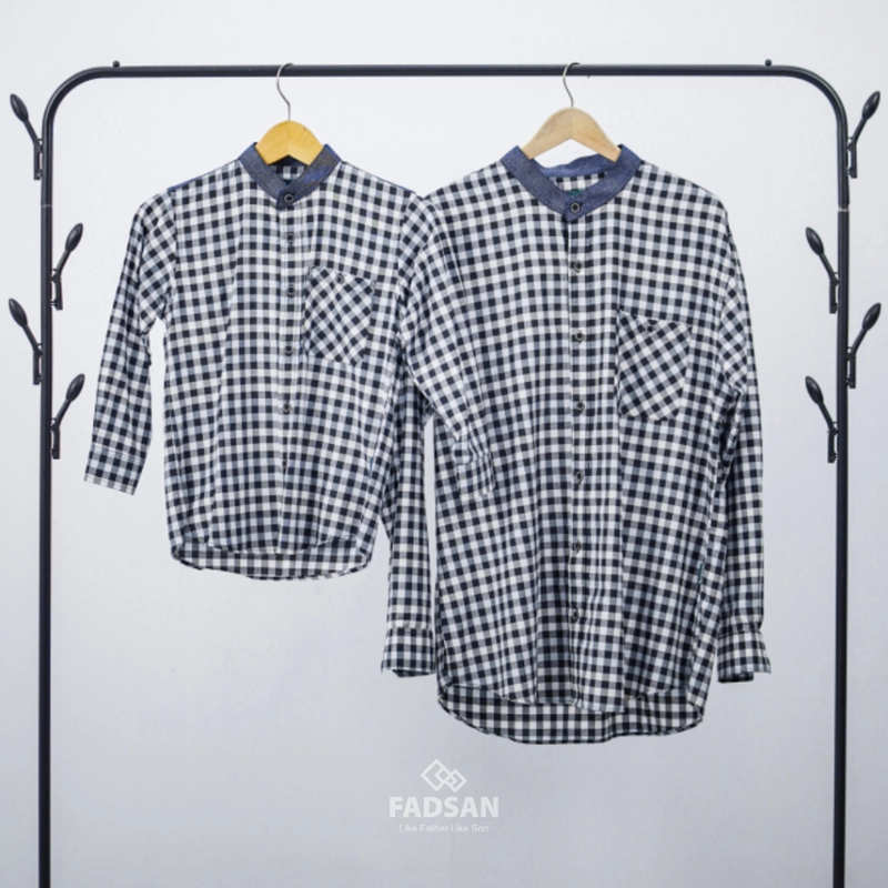 Product image FADSAN - Kemeja Kotak-Kotak Black Lengan Panjang Gaya Retro Ayah dan Anak - Retro Series SIZE ANAK XS RETRO BLACK