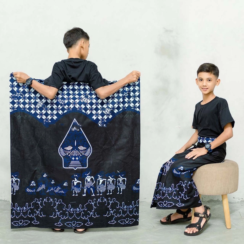 Product image Kois Batik - Sarung Anak Sd Santri Bagus Banget cocok untuk santri motif pandawa Sarung anak Pandawa 1