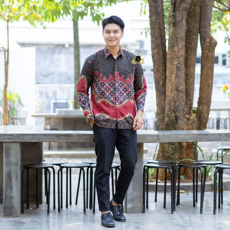 Product image Kois Batik - Batik Couplen Kemeja Dan Tunik Motif shafa marun M Kemeja shafa marun