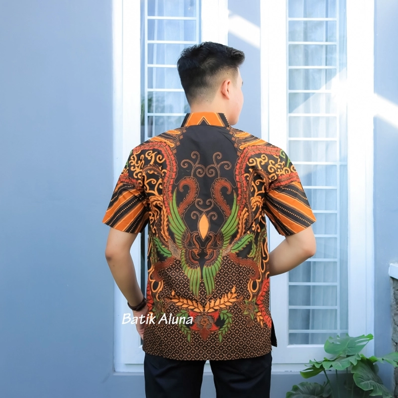 Product image Kemeja batik pria lengan pendek premium baju batik pria full furing S BATIK